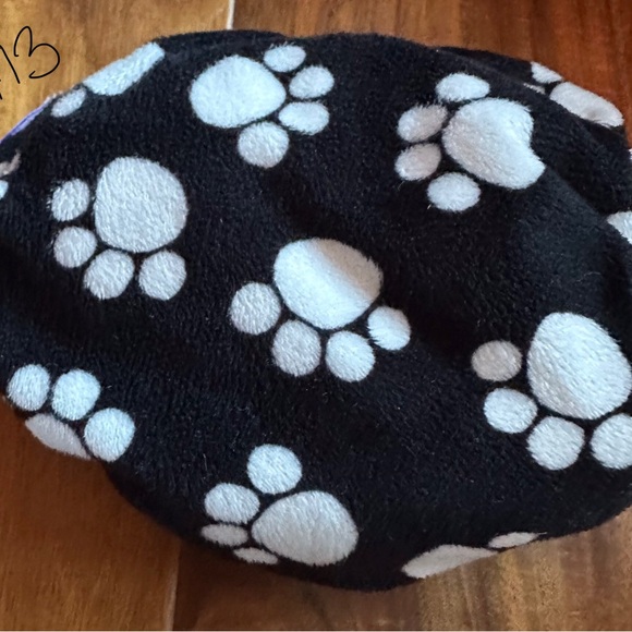 Cloth Diaper - Newborn - Happy Flute - all-in-one - Paw Prints 🐾 - Picture 1 of 1